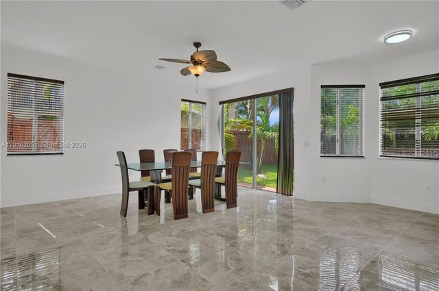 1924 SE 21st Ct, Homestead, FL 33035