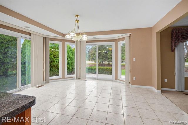 47985 Fox Chase Court, Shelby Twp, MI 48315