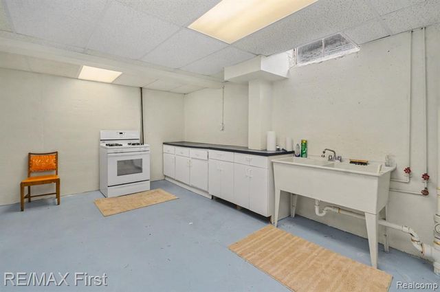 47985 Fox Chase Court, Shelby Twp, MI 48315