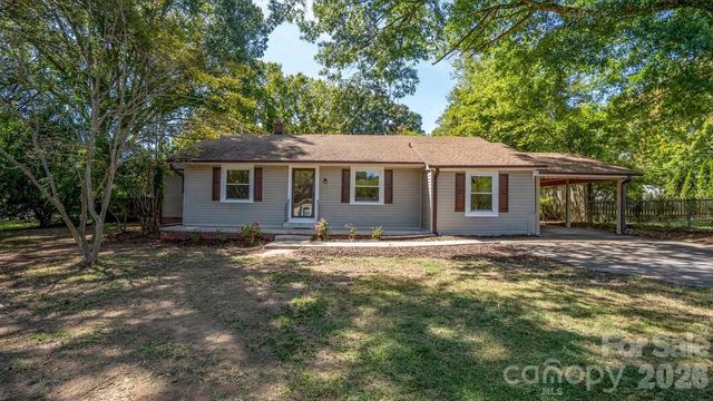 78 Stonecrest Circle SW, Concord, NC 28027