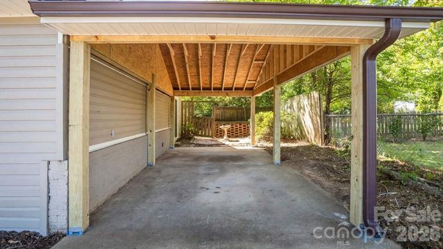 78 Stonecrest Circle SW, Concord, NC 28027