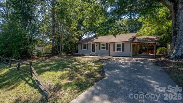 78 Stonecrest Circle SW, Concord, NC 28027