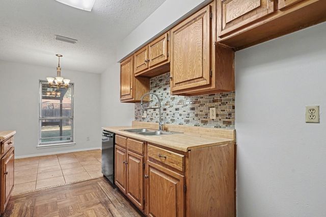 13241 Lexington Lane, Balch Springs, TX 75180