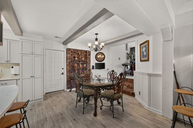 8621 E Tamarac St., Wichita, KS 67206