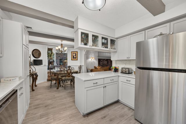 8621 E Tamarac St., Wichita, KS 67206