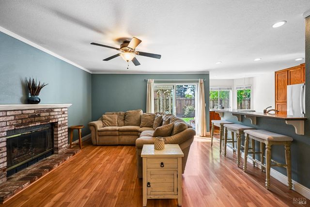 202 Aguirre Way, Cotati, CA 94931