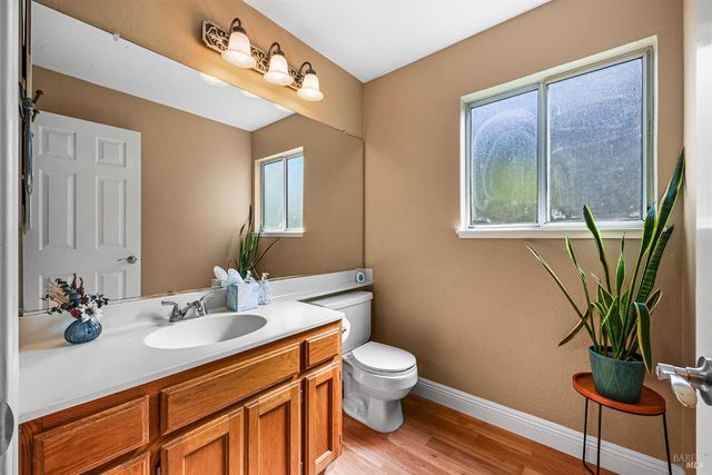 202 Aguirre Way, Cotati, CA 94931