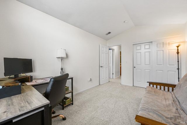 202 Aguirre Way, Cotati, CA 94931