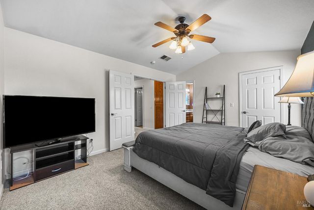 202 Aguirre Way, Cotati, CA 94931