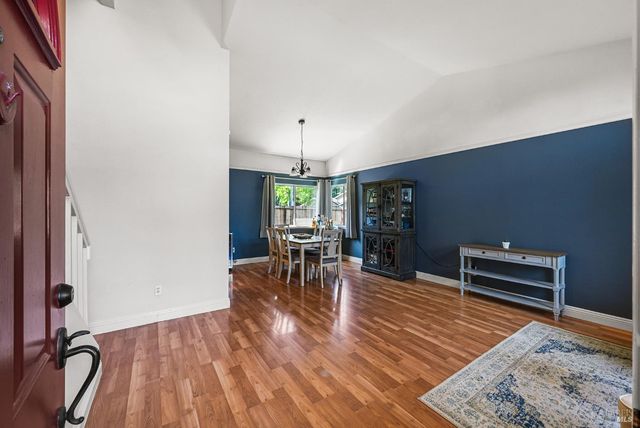 202 Aguirre Way, Cotati, CA 94931