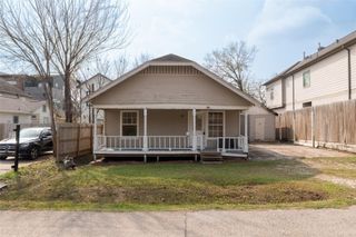 5229 Eigel Street, Houston, TX 77007