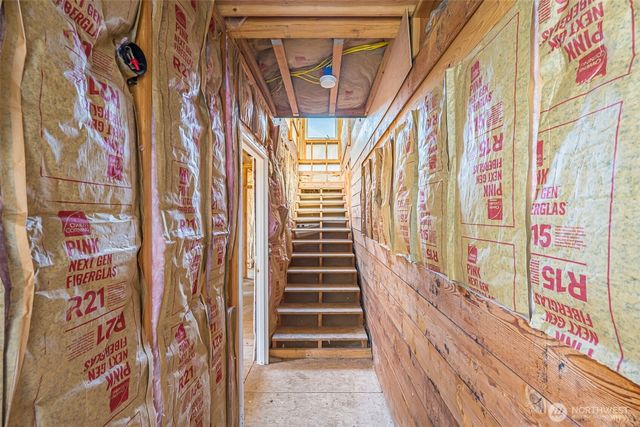 7171 Old Olympic Highway, Sequim, WA 98382