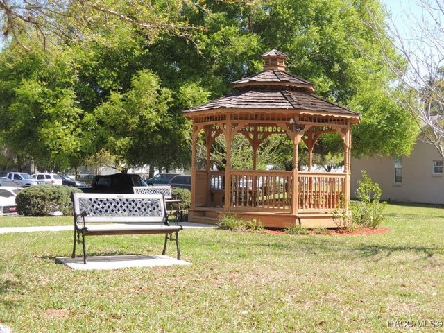 3339 S Highgate Point, Inverness, FL 34452