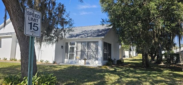 3339 S Highgate Point, Inverness, FL 34452