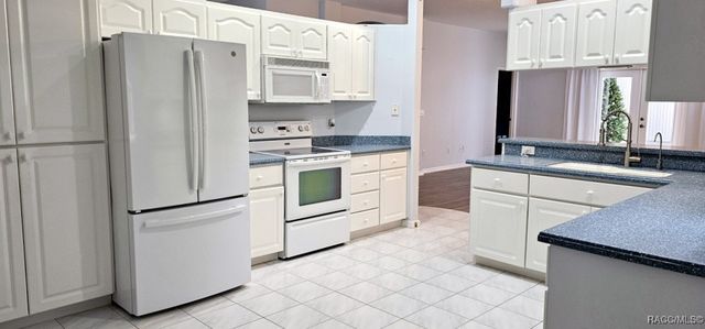 3339 S Highgate Point, Inverness, FL 34452