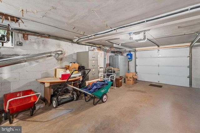 18 SPRINGHOUSE LN, Media, PA 19063