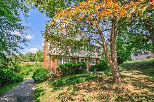 18 SPRINGHOUSE LN, Media, PA 19063