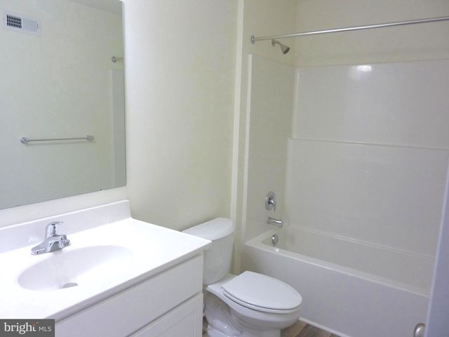 57 COTSWOOD CT, Smyrna, DE 19977