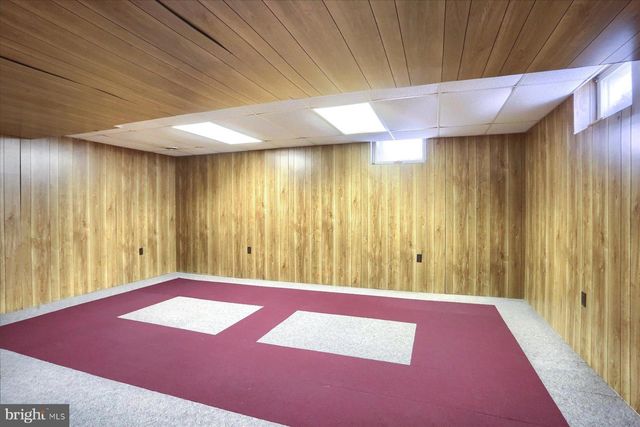 18 BOURBON RED DR, Mechanicsburg, PA 17050