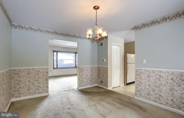 18 BOURBON RED DR, Mechanicsburg, PA 17050