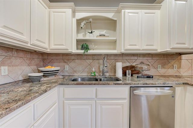 6206 Waterford Boulevard 45, Oklahoma City, OK 73118