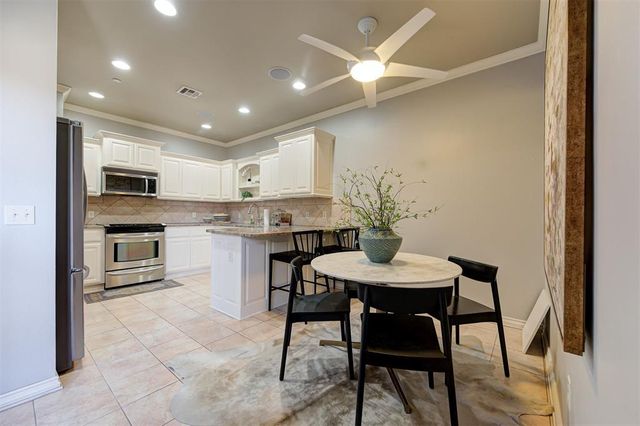 6206 Waterford Boulevard 45, Oklahoma City, OK 73118