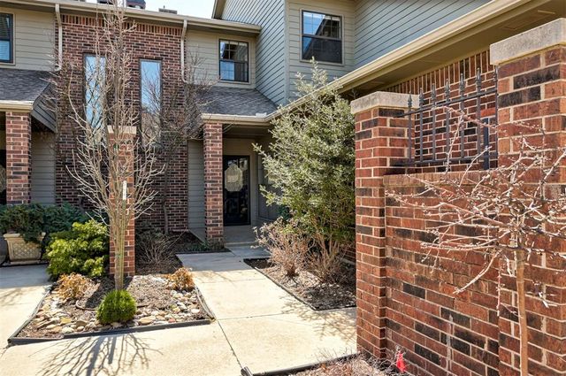6206 Waterford Boulevard 45, Oklahoma City, OK 73118