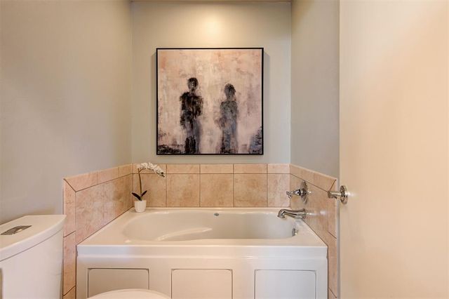 6206 Waterford Boulevard 45, Oklahoma City, OK 73118