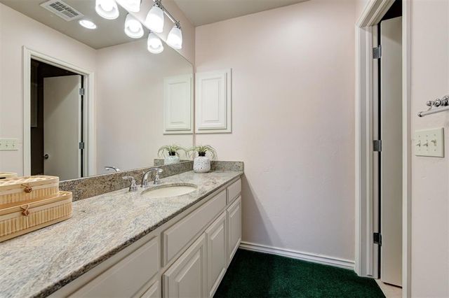 6206 Waterford Boulevard 45, Oklahoma City, OK 73118