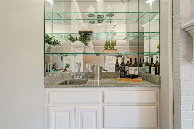 6206 Waterford Boulevard 45, Oklahoma City, OK 73118