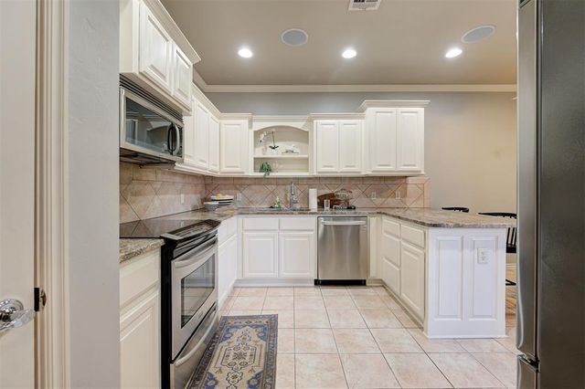 6206 Waterford Boulevard 45, Oklahoma City, OK 73118