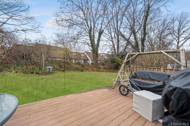 617 Lake Court 617, Middle Island, NY 11953