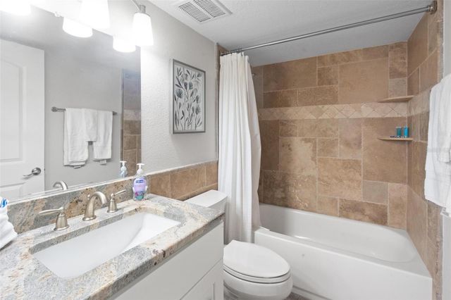 14900 GULF BOULEVARD 202, Madeira Beach, FL 33708