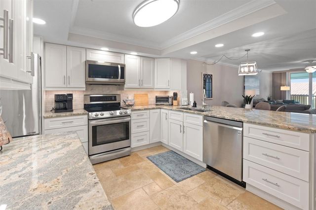 14900 GULF BOULEVARD 202, Madeira Beach, FL 33708