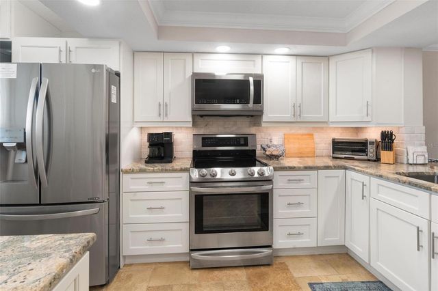 14900 GULF BOULEVARD 202, Madeira Beach, FL 33708