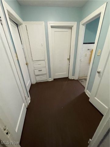 559 E Avondale Avenue, Youngstown, OH 44502