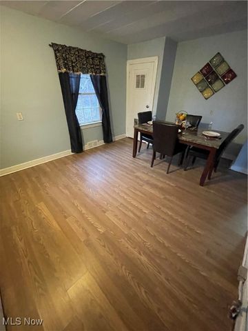 559 E Avondale Avenue, Youngstown, OH 44502