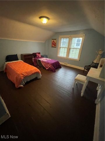 559 E Avondale Avenue, Youngstown, OH 44502