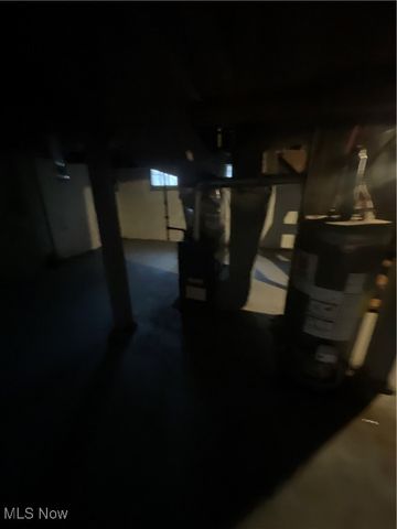 559 E Avondale Avenue, Youngstown, OH 44502