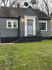 559 E Avondale Avenue, Youngstown, OH 44502