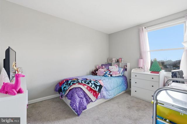 6311 BETSY ROSS CT, Centreville, VA 20121