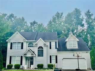 311 Peachwood CT, Suffolk, VA 23434