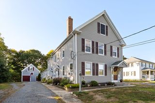 86 Wall St, Bridgewater, MA 02324
