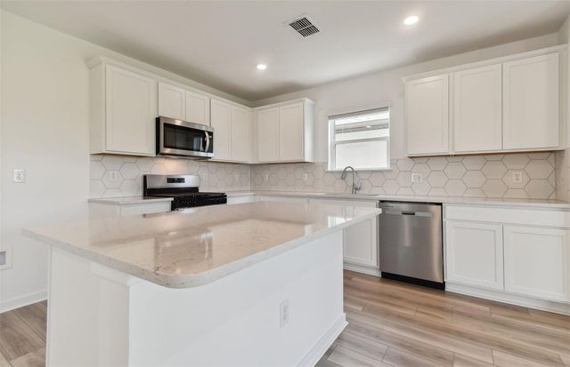 11370 MEADOW RIVER WAY, Parrish, FL 34219