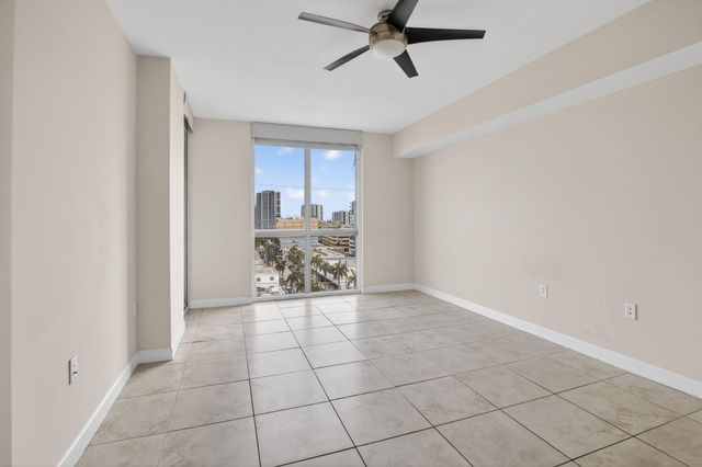 140 S Dixie Highway 819, Hollywood, FL 33020