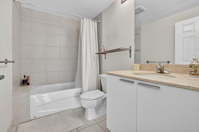 140 S Dixie Highway 819, Hollywood, FL 33020