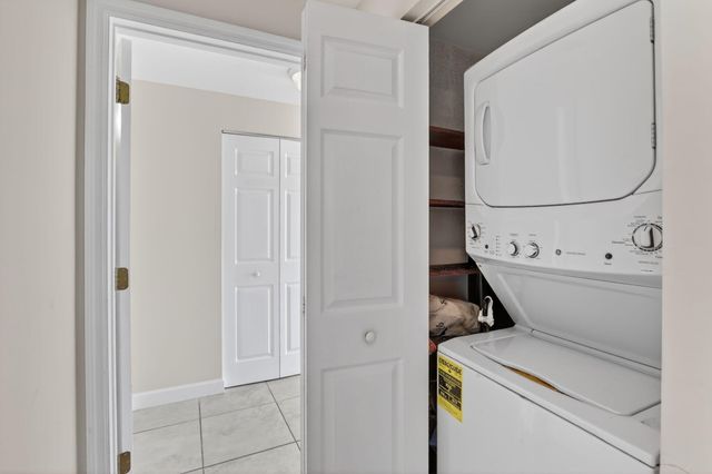 140 S Dixie Highway 819, Hollywood, FL 33020