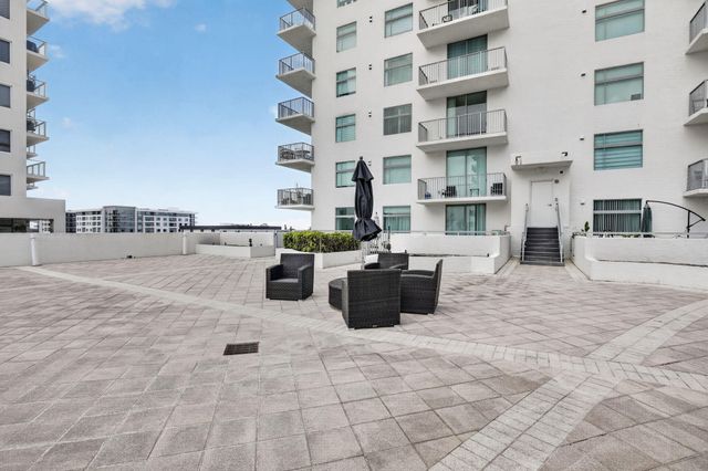 140 S Dixie Highway 819, Hollywood, FL 33020