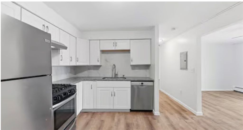 10 Josephine Street 310, North Providence, RI 02904