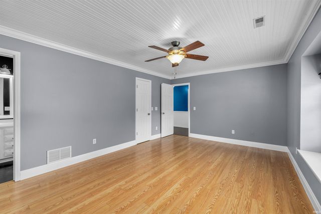 8730 Snowgoose Lane, Fort Wayne, IN 46825